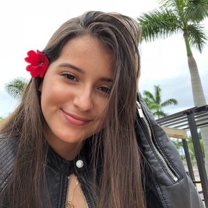 Meet your Posher, Melanie